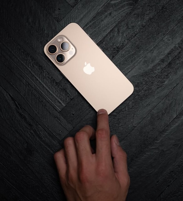 Apple iPhone 16 Pro - الصورة 6